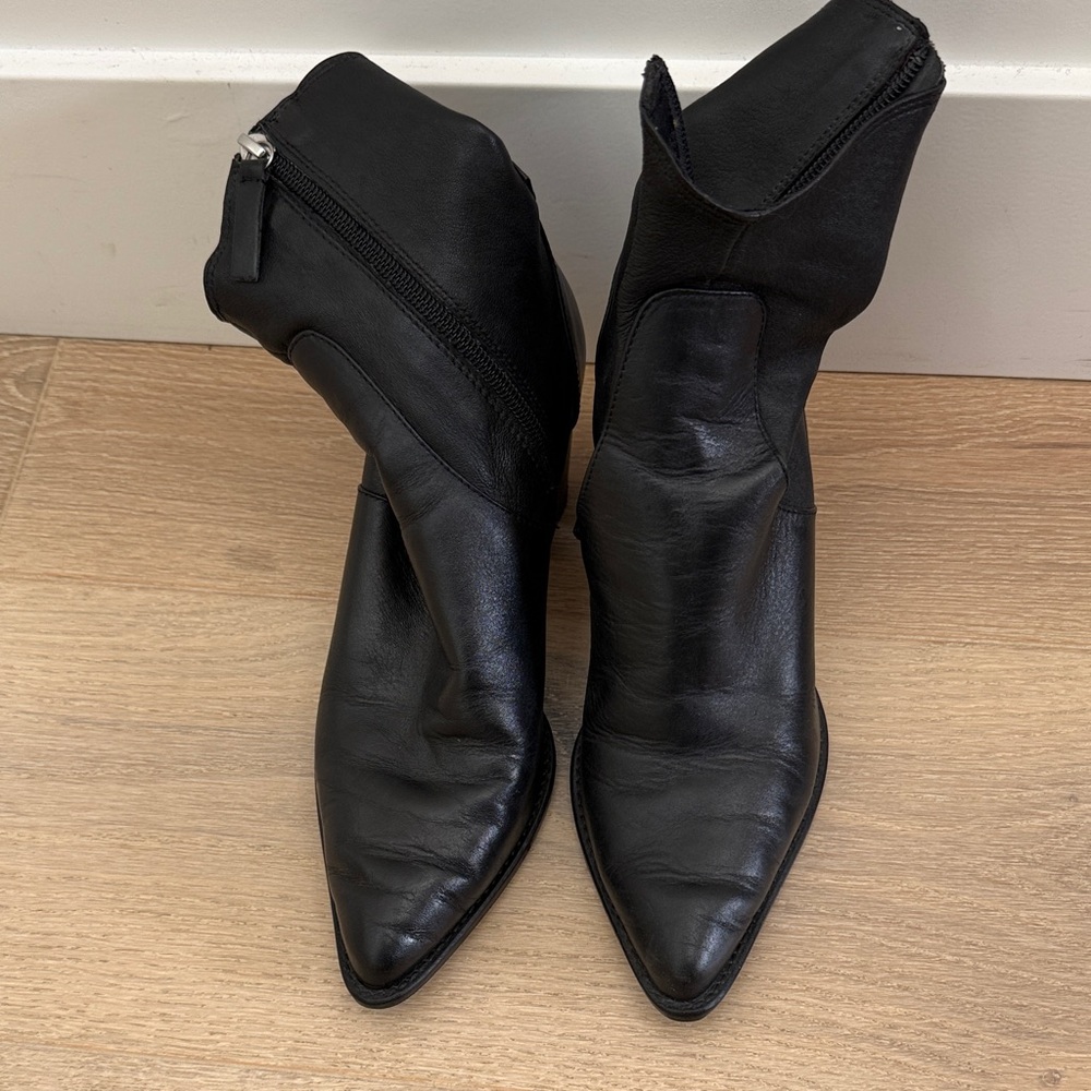 Zara Black Heeled Boots